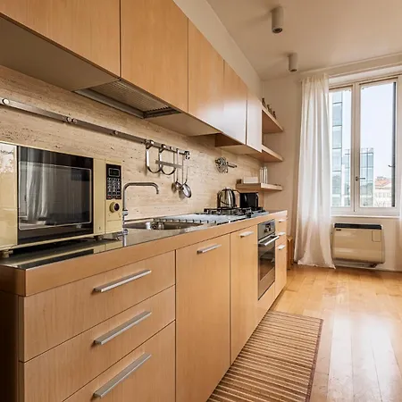 One Bedroom Apartment In Brera Milan Exterior photo